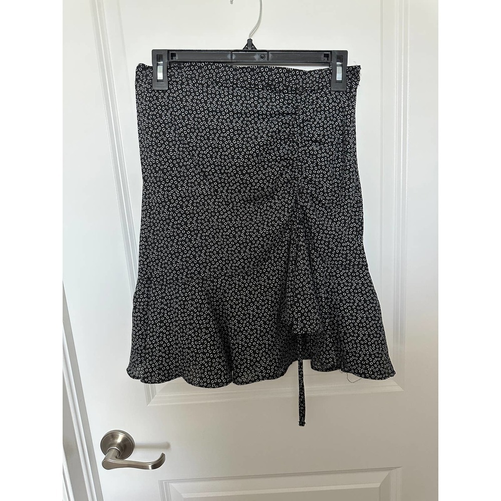 Max Studio Women's patterned Ruched Crepe Ruffle Mini Skirt - Picture 3 of 9